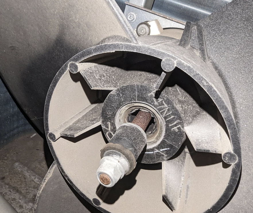 W&auml;rmepumpenventilator gebrochen